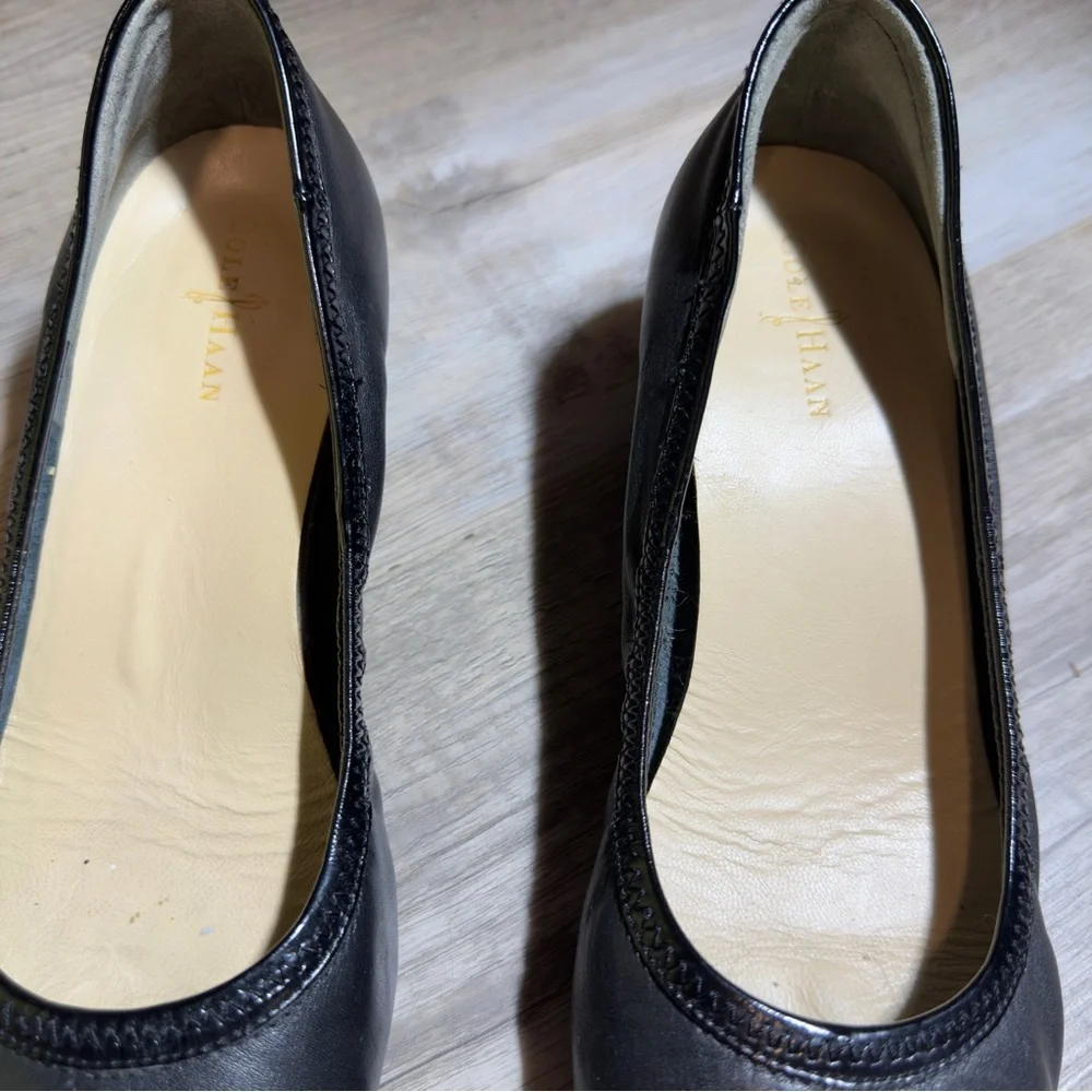 Cole Haan Air Tali Sloane Black Leather Patent Cap Toe Wedge D38134 size 7.5B